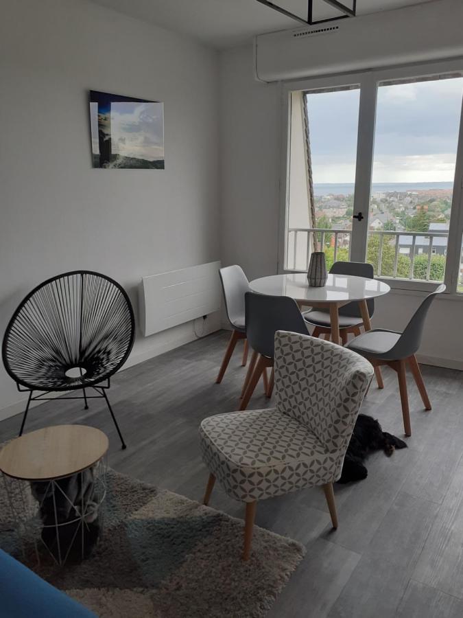 Vue terre et mer Villers-sur-Mer Extérieur photo